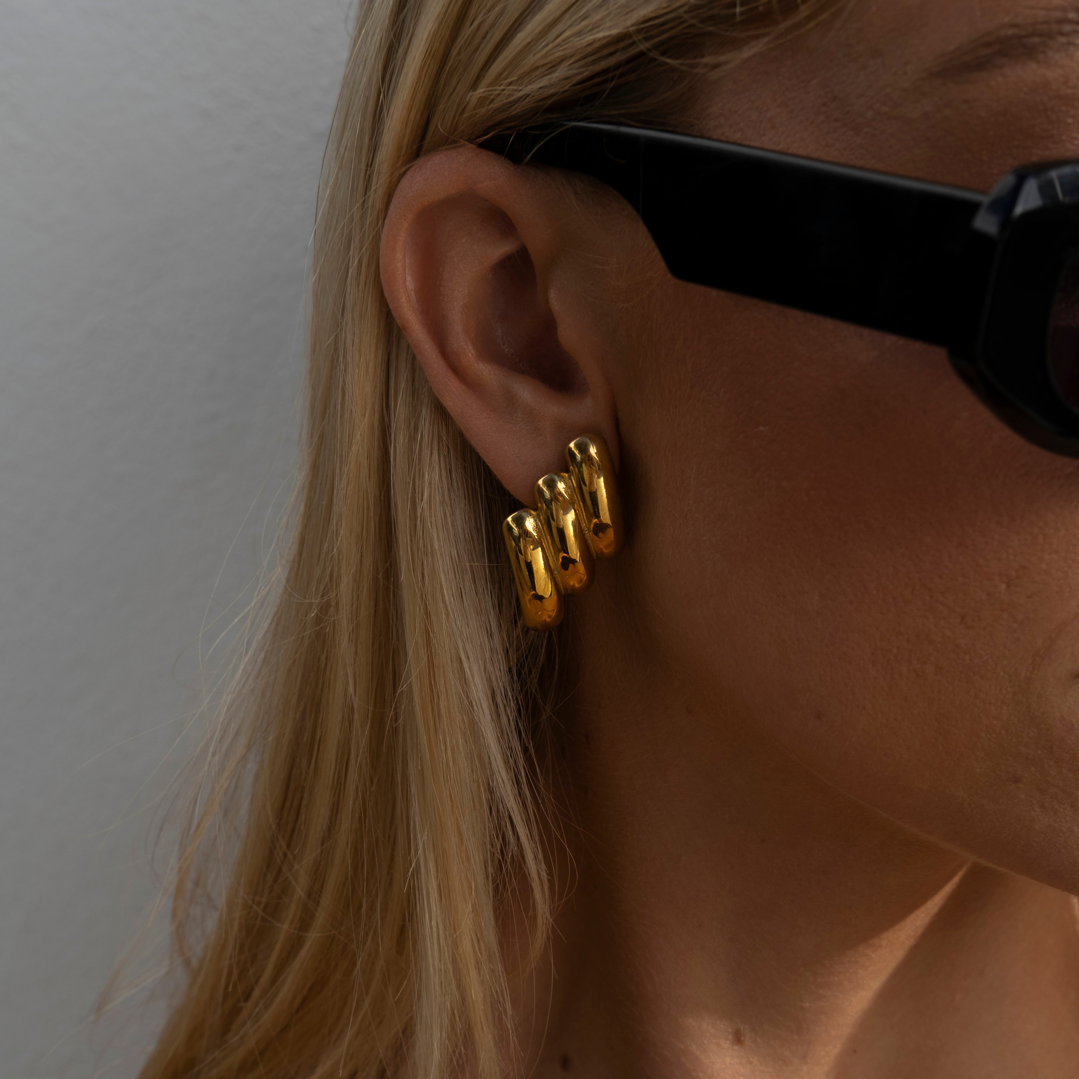 The Promenade Wave Hoops 🔄